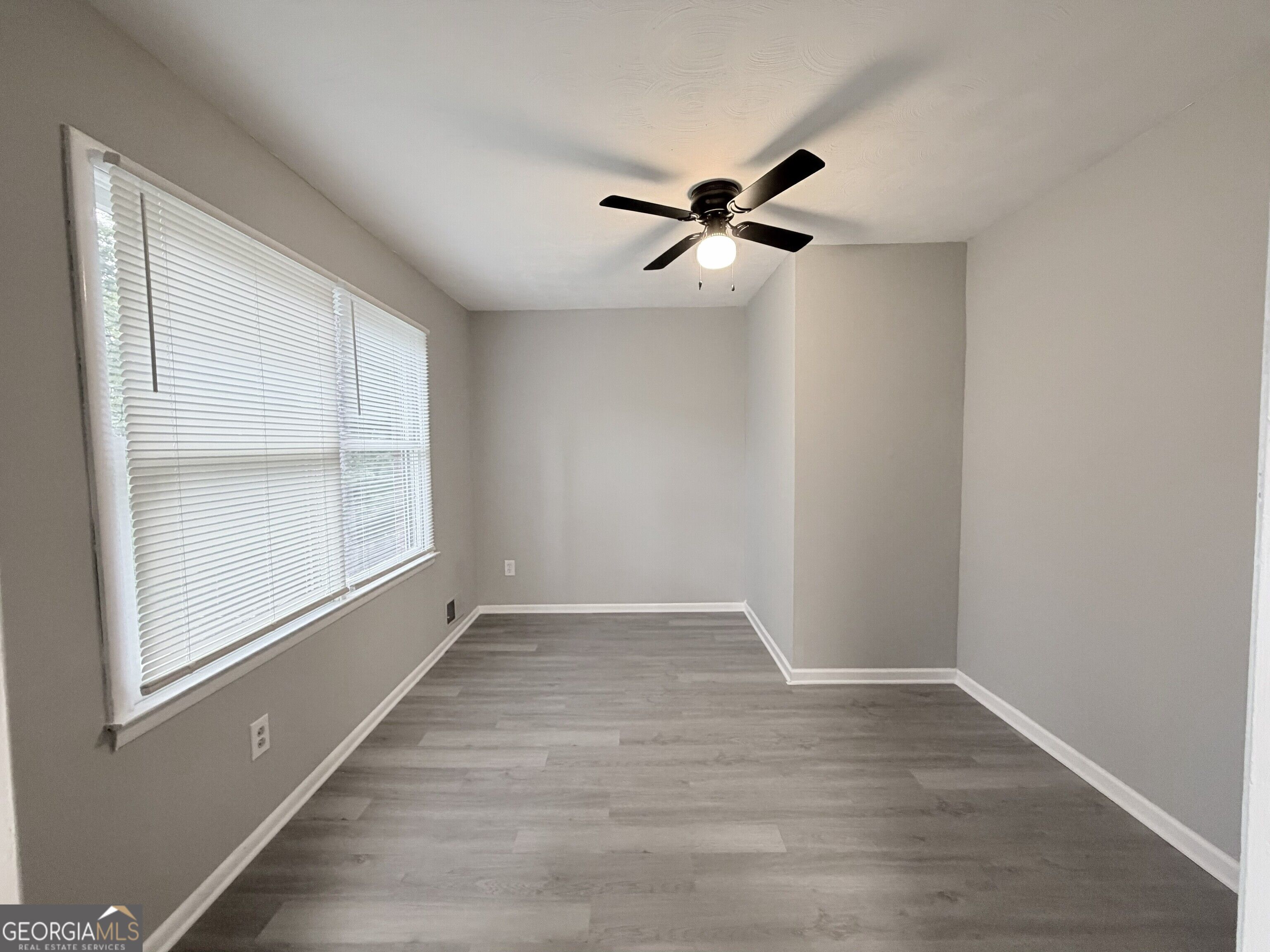 490 Tall Deer Drive Property Photo 17