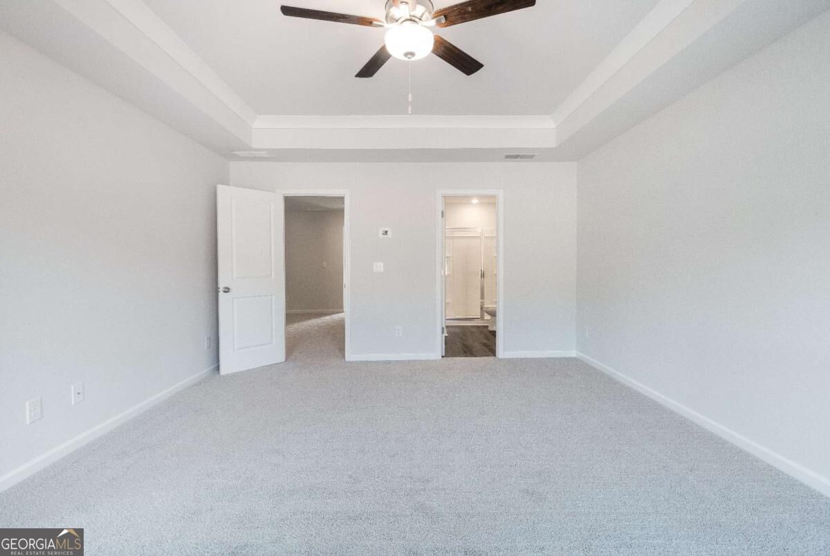 401 Whitehorse Way Property Photo 16