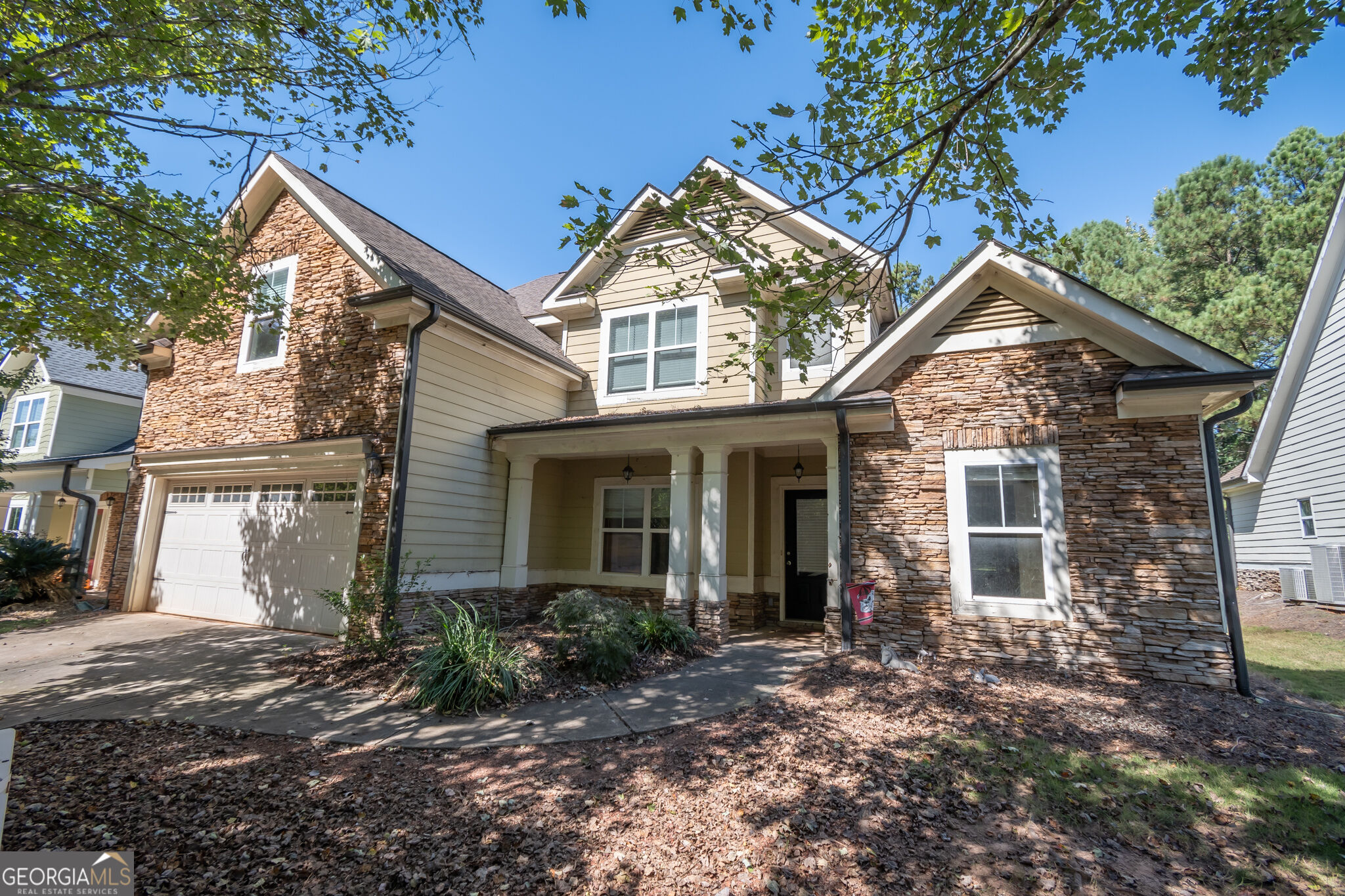 1120 Arlington Place Property Photo 1