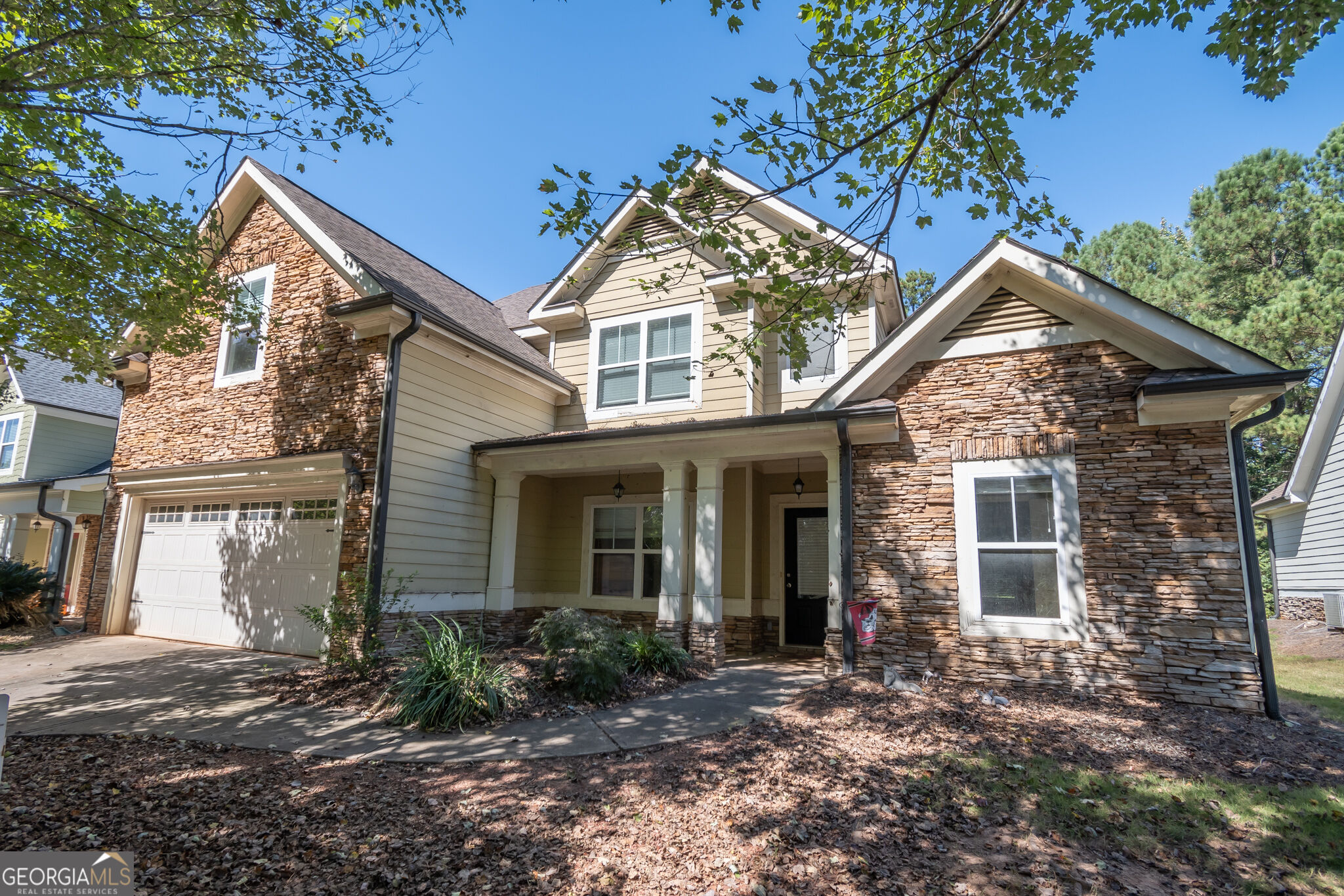 1120 Arlington Place Property Photo 6