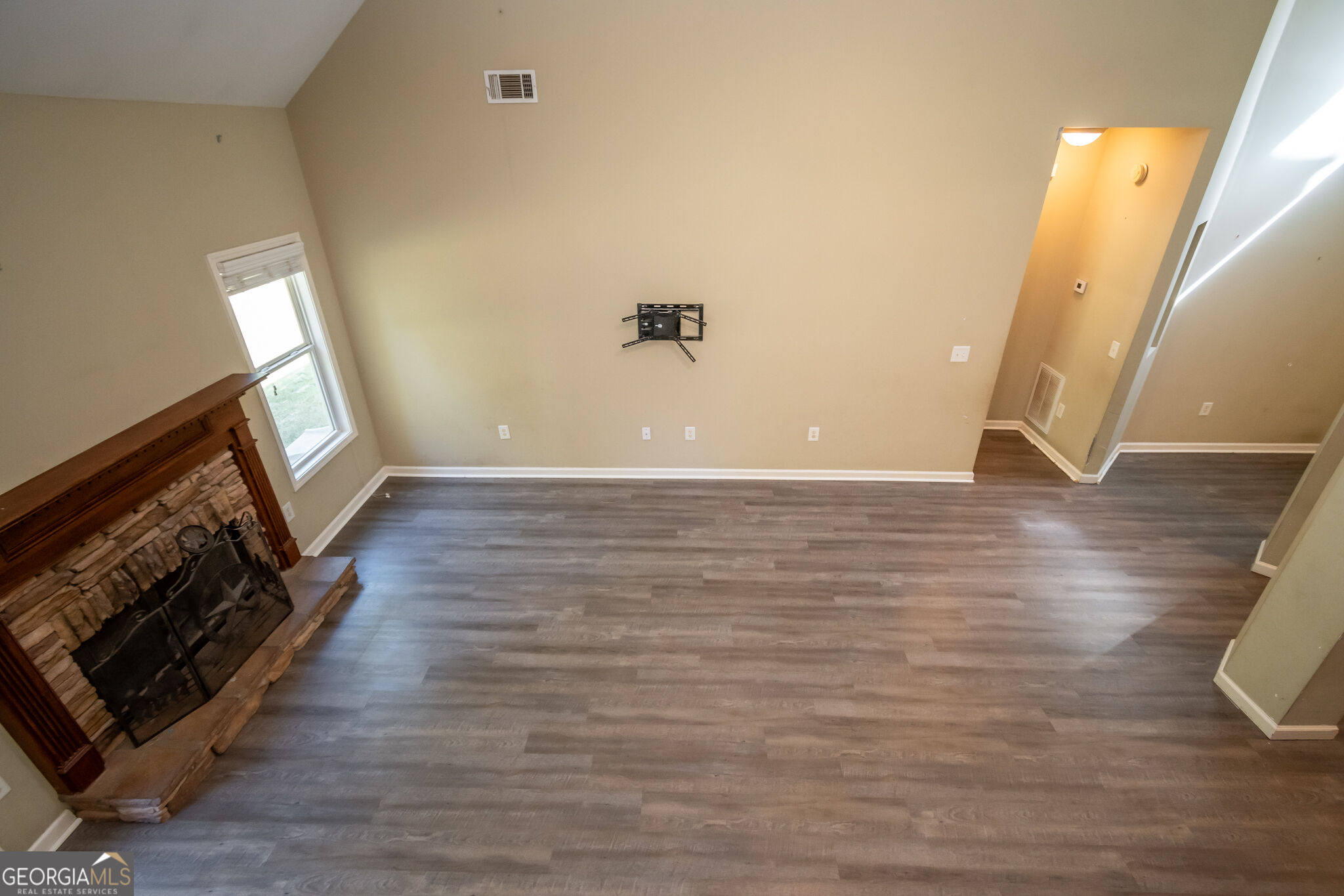 1120 Arlington Place Property Photo 37