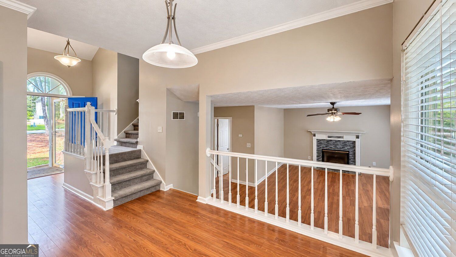 20 Bartlett Drive Property Photo 2
