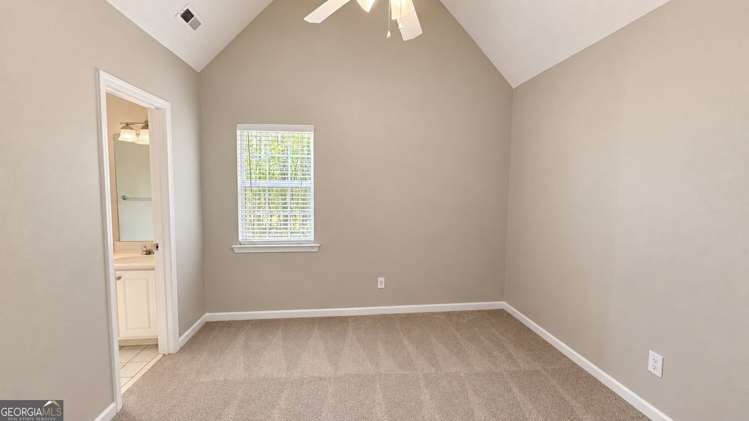 20 Bartlett Drive Property Photo 20