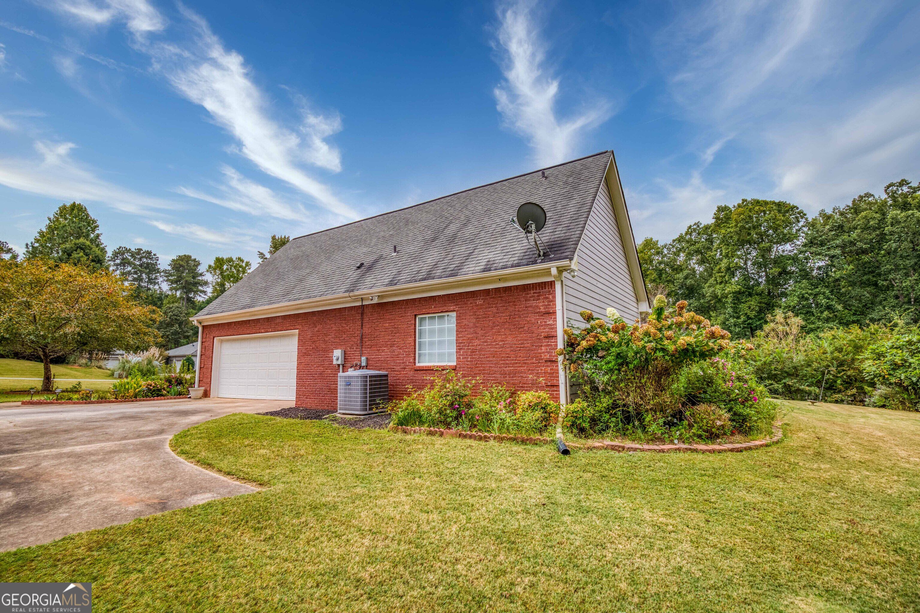 95 Blue Grass Way Property Photo 48