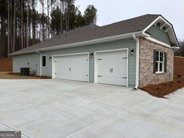 885 Eagle Heights Drive Property Photo 4