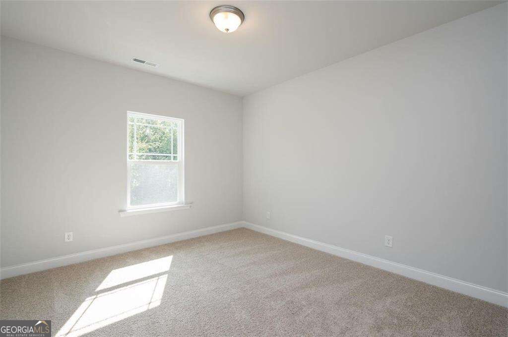 885 Eagle Heights Drive Property Photo 18