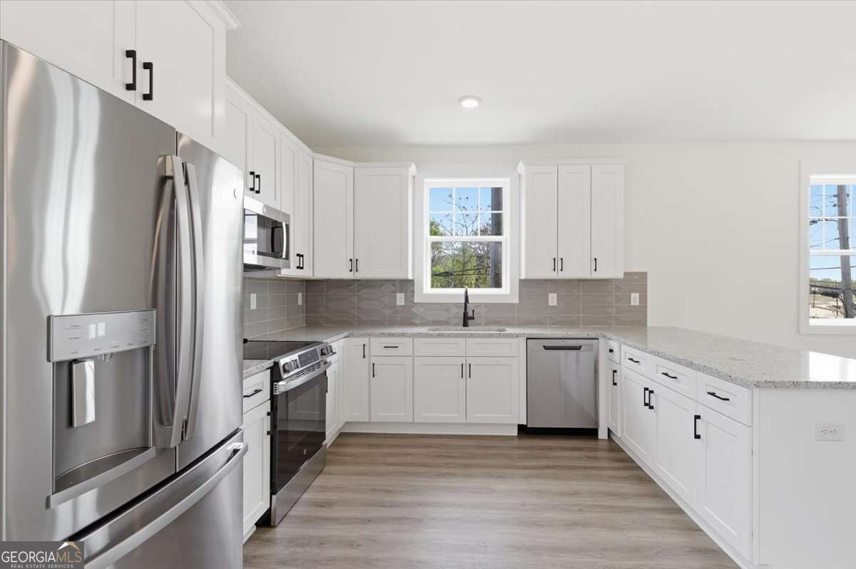 208 Mission Way Property Photo 17