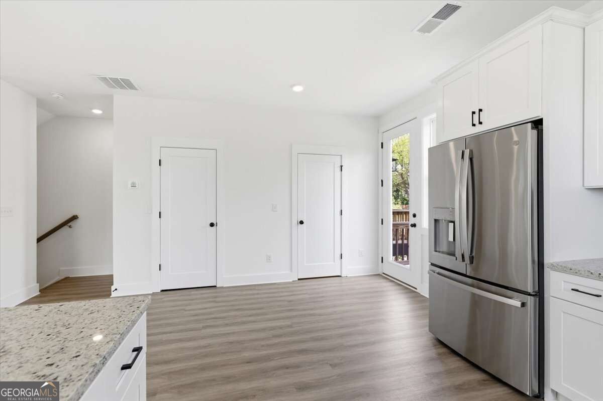 208 Mission Way Property Photo 20
