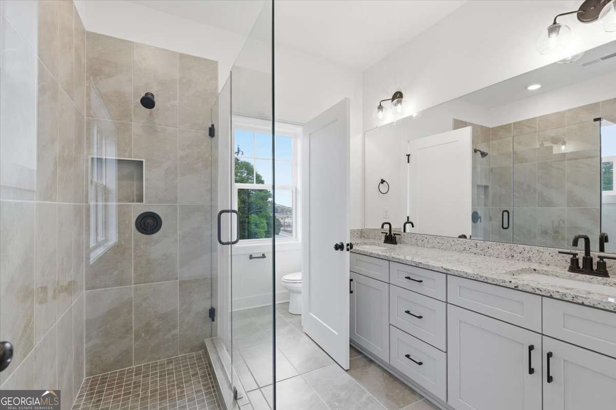 208 Mission Way Property Photo 23