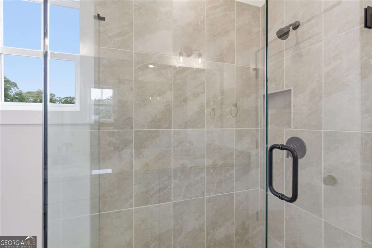 208 Mission Way Property Photo 24