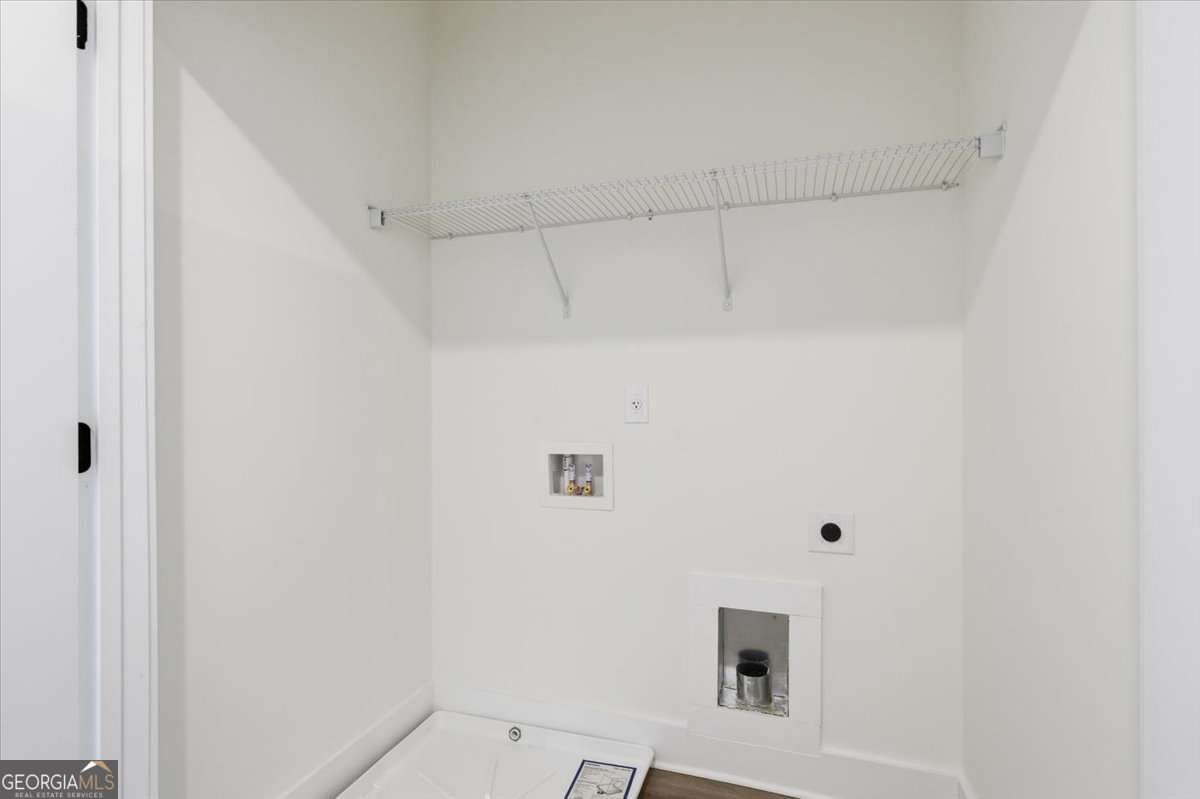 208 Mission Way Property Photo 31