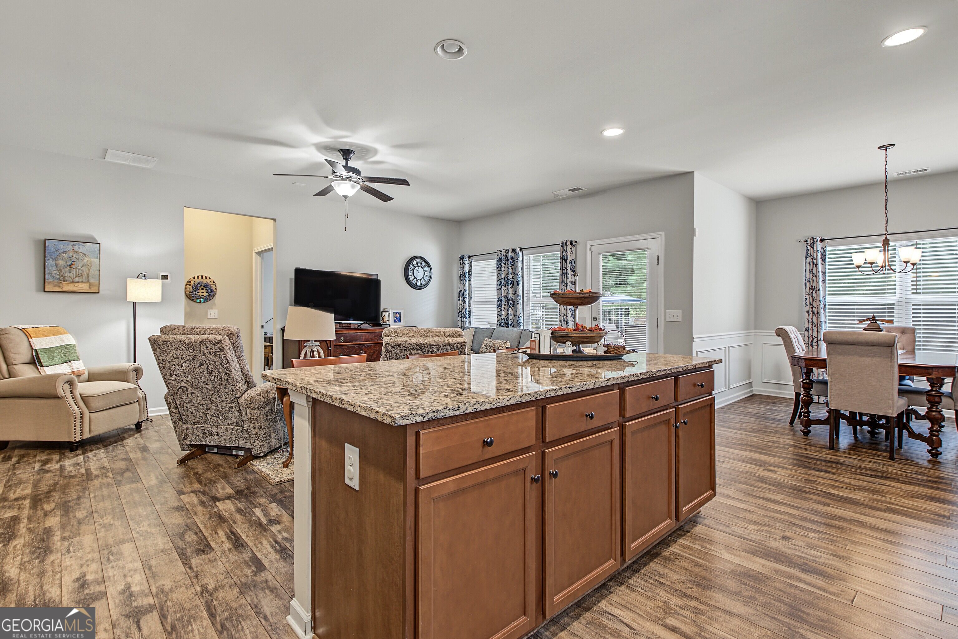 137 Thomaston Street Property Photo 20