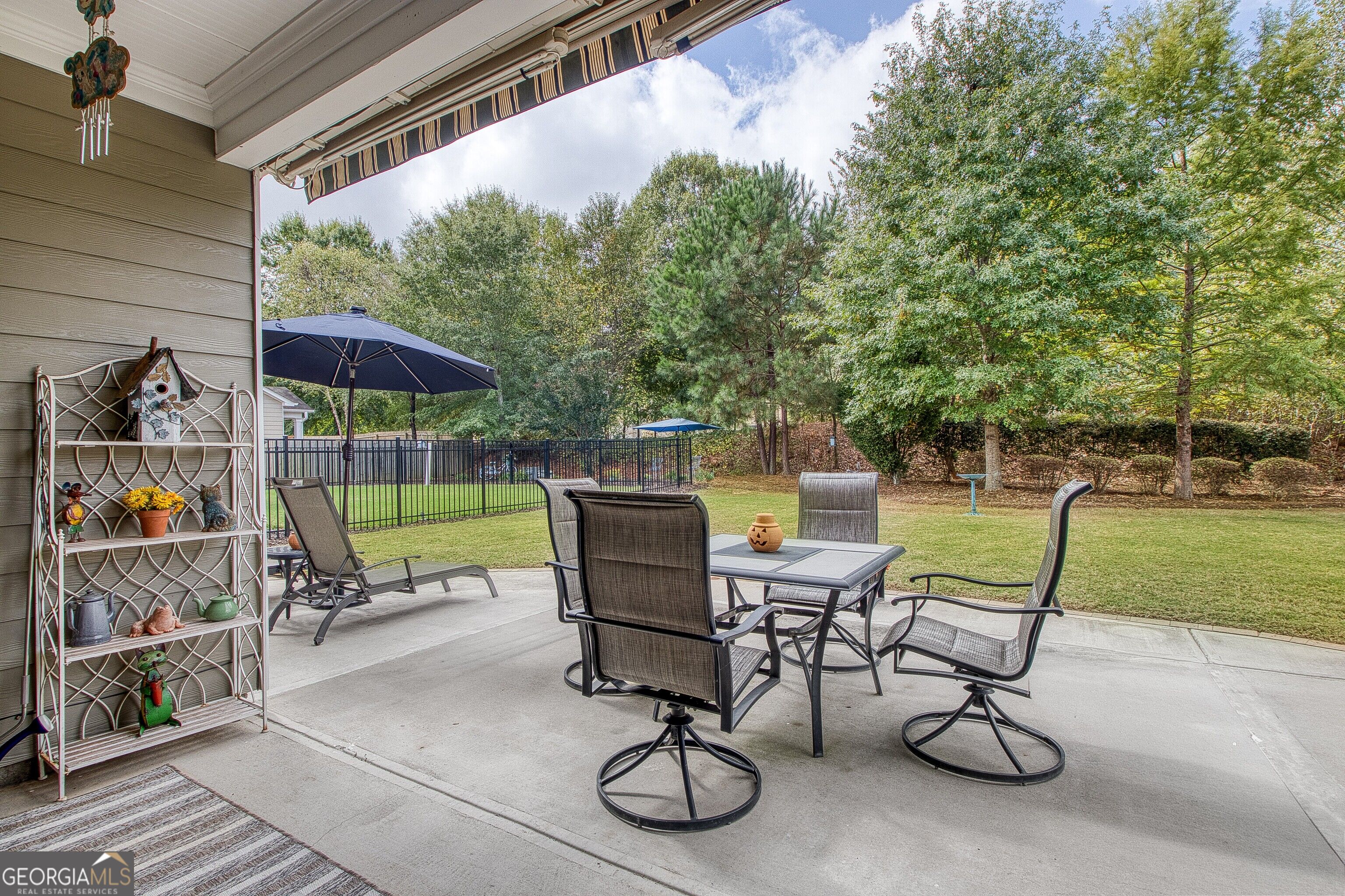 137 Thomaston Street Property Photo 38