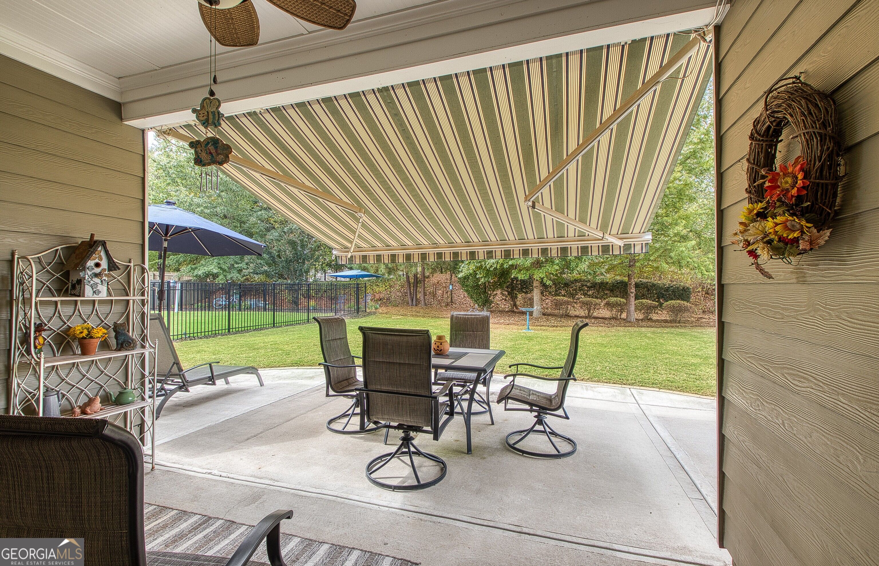 137 Thomaston Street Property Photo 40