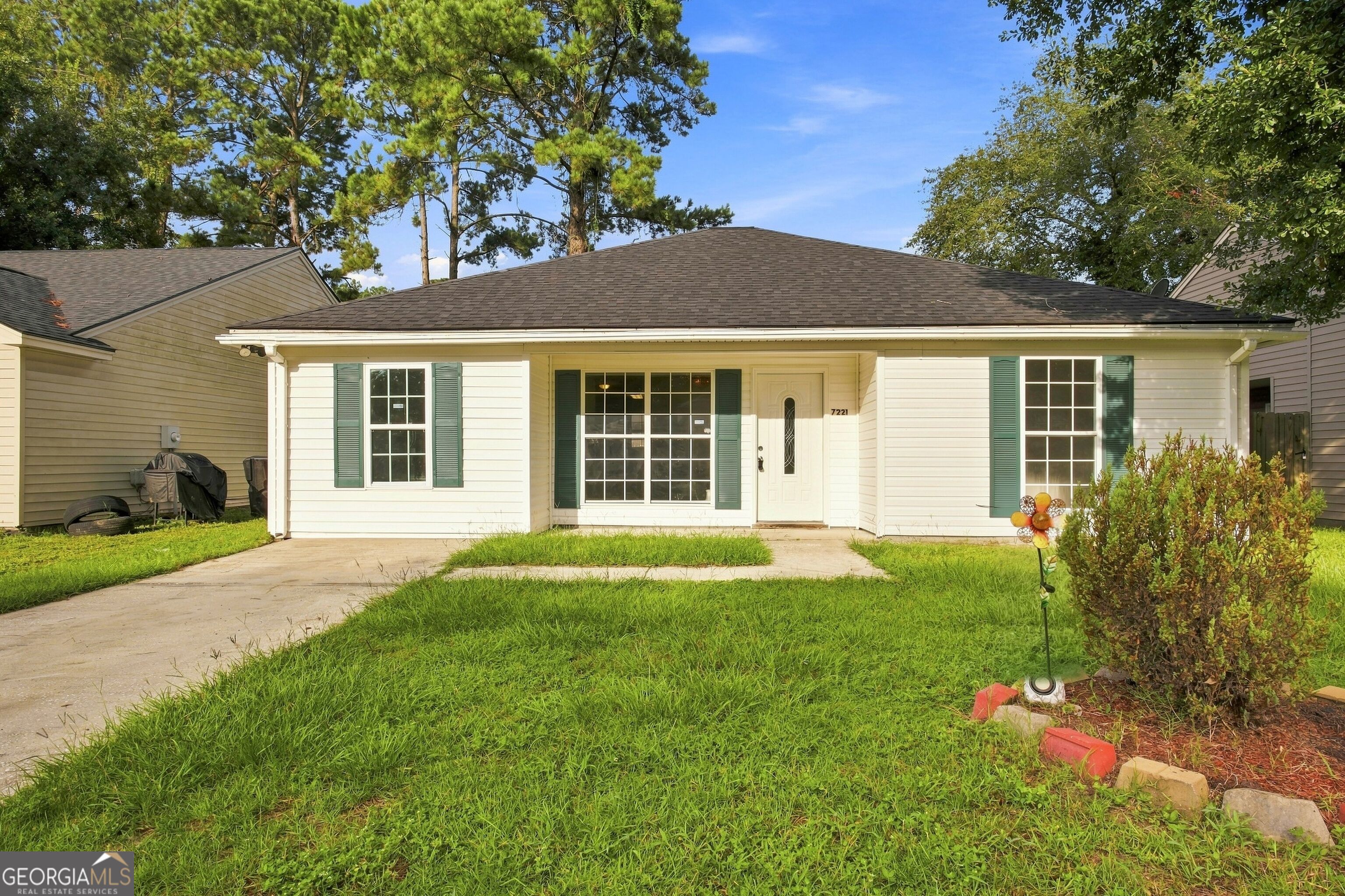 7221 Garfield Street Property Photo 4