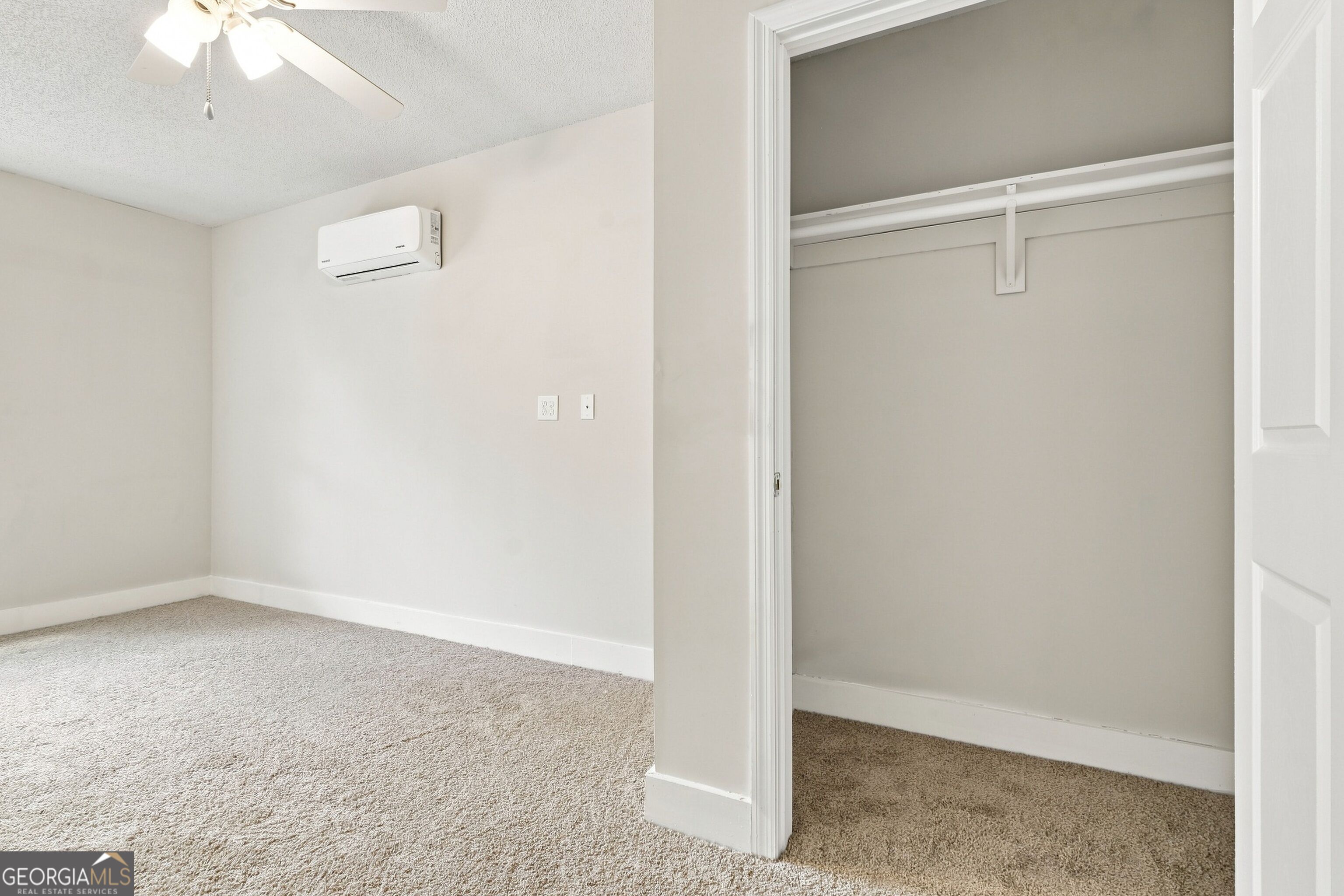 7221 Garfield Street Property Photo 20