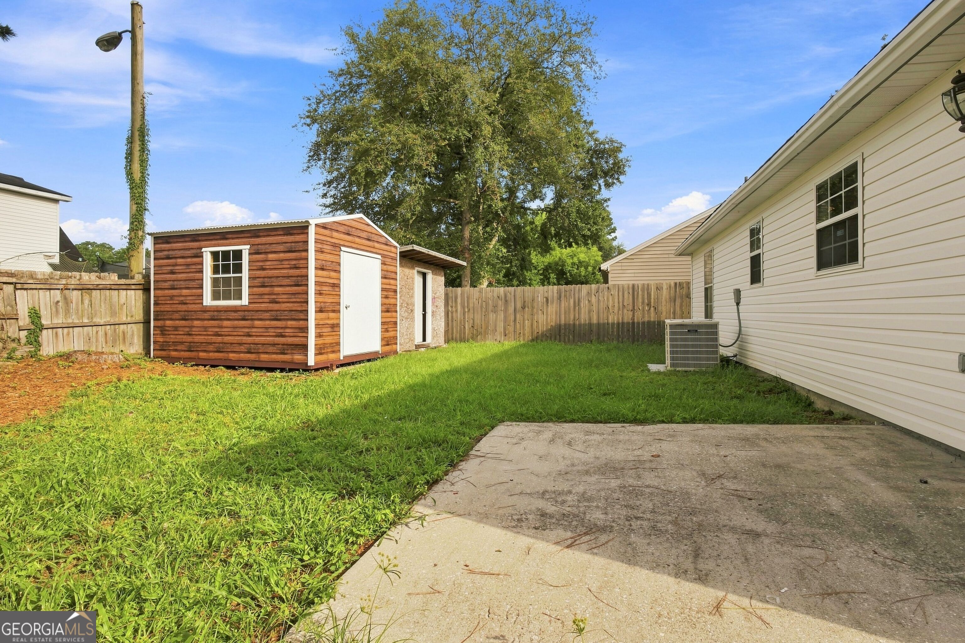 7221 Garfield Street Property Photo 30