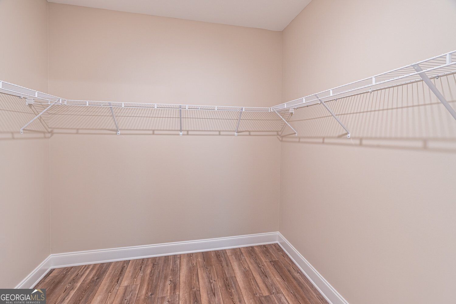 5243 Noble Oak Cove Property Photo 24