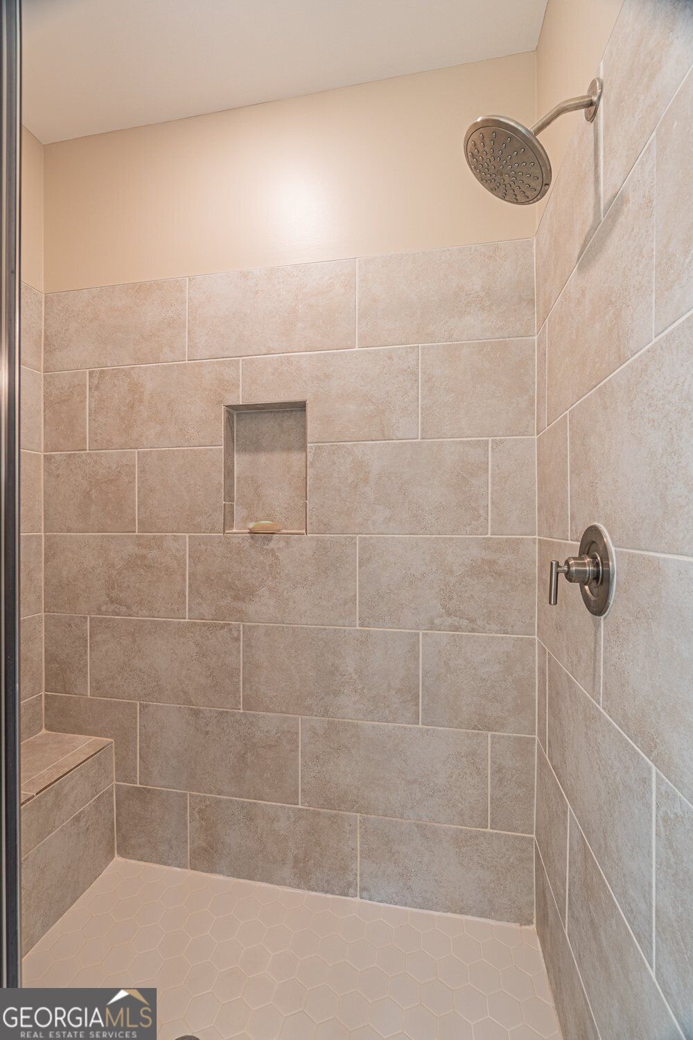 5243 Noble Oak Cove Property Photo 25