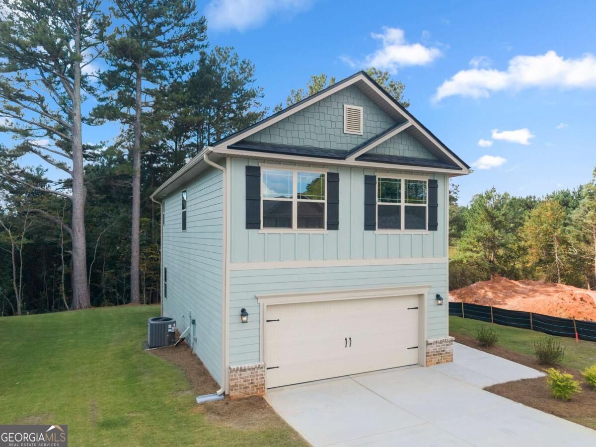 519 Creek Road Property Photo 4