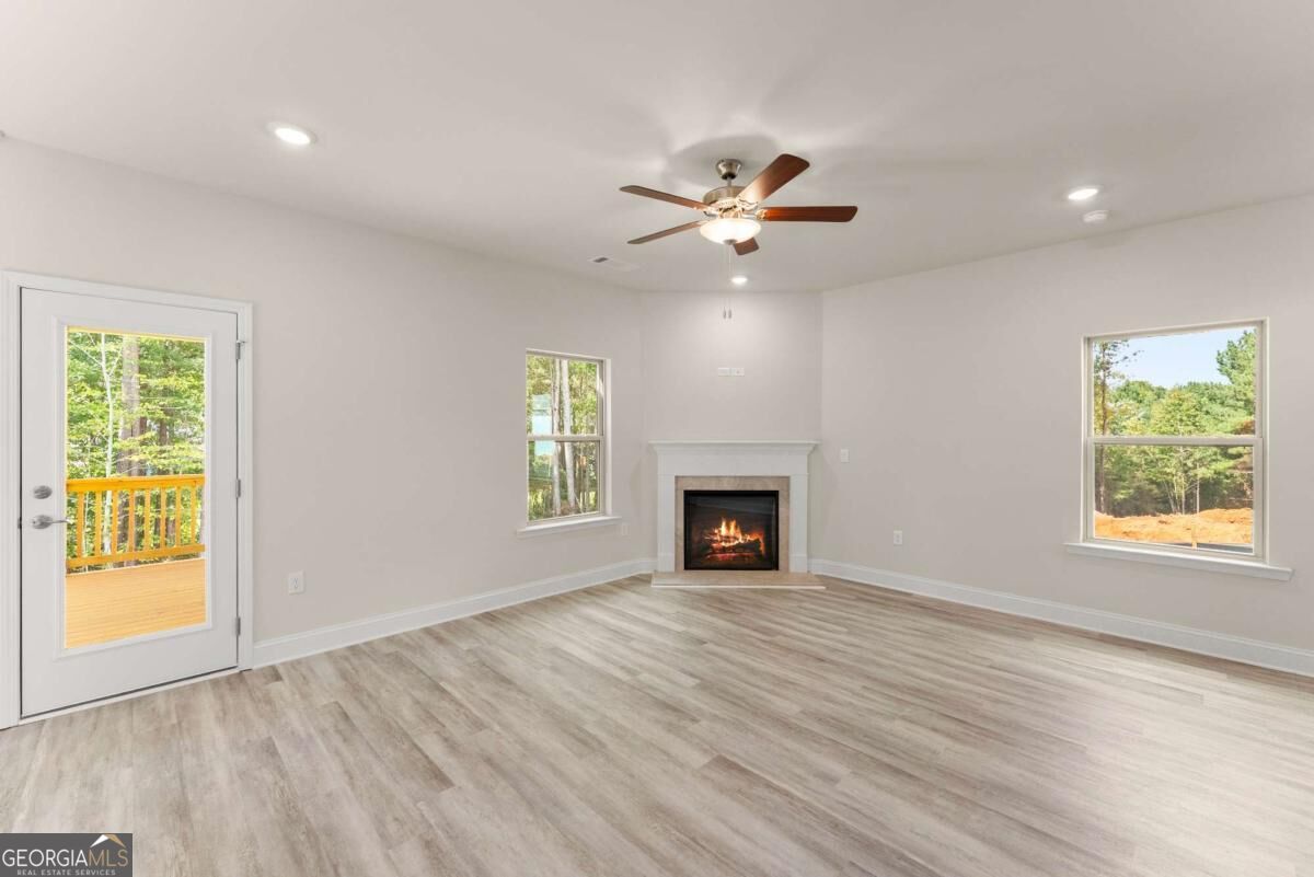 519 Creek Road Property Photo 14