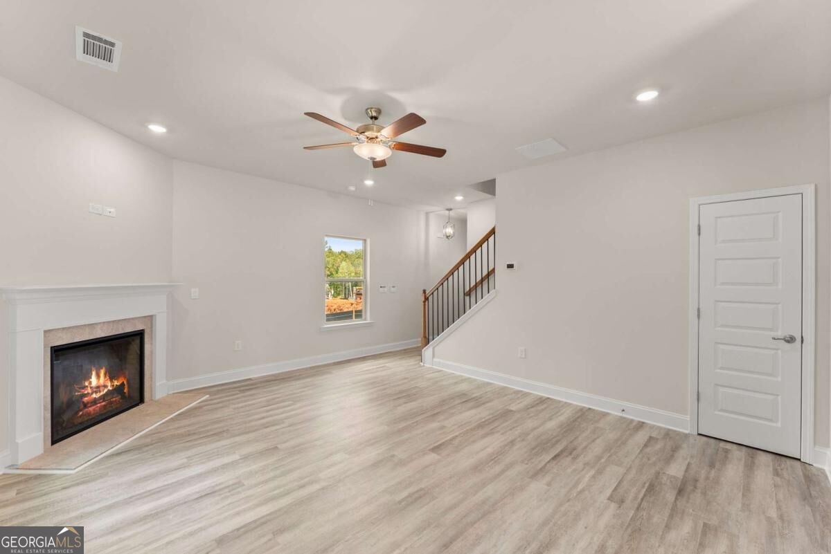 519 Creek Road Property Photo 17