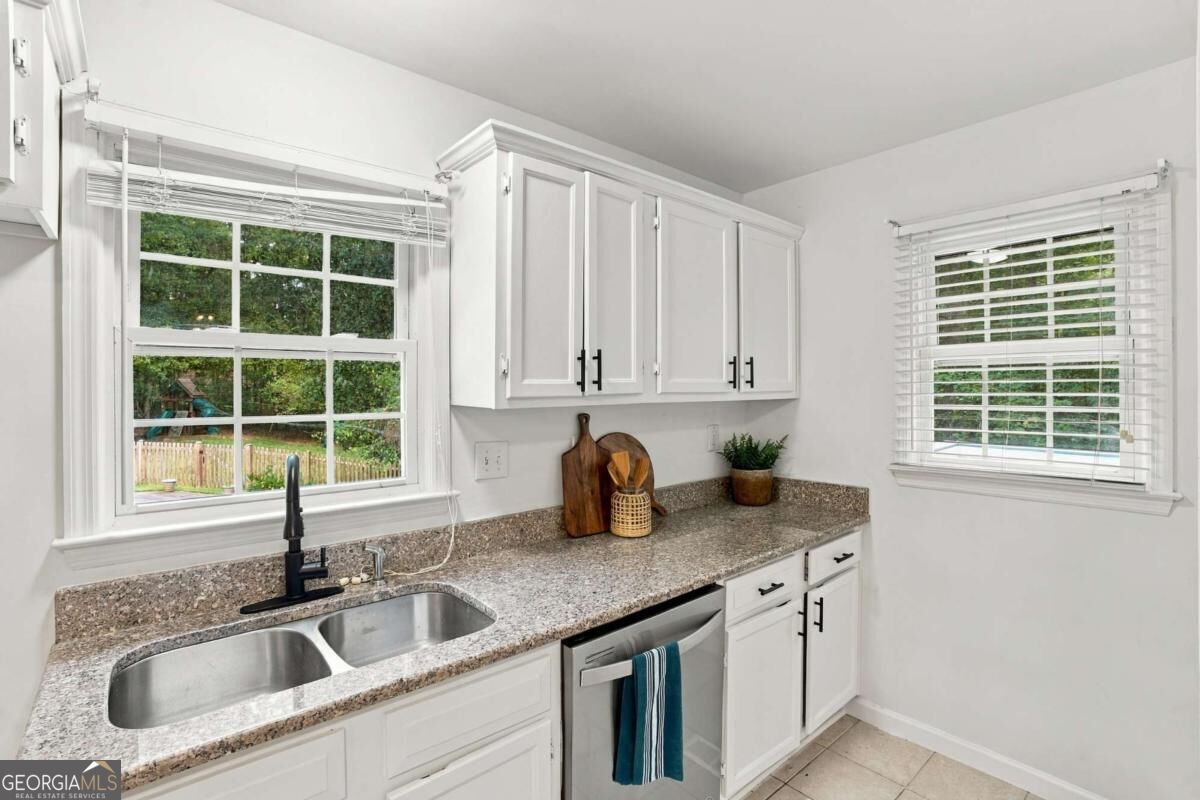 5881 Pavillion Drive Property Photo 9