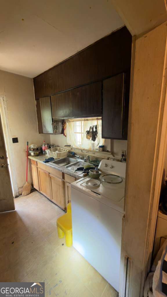 1219 Burton Avenue Property Photo 7
