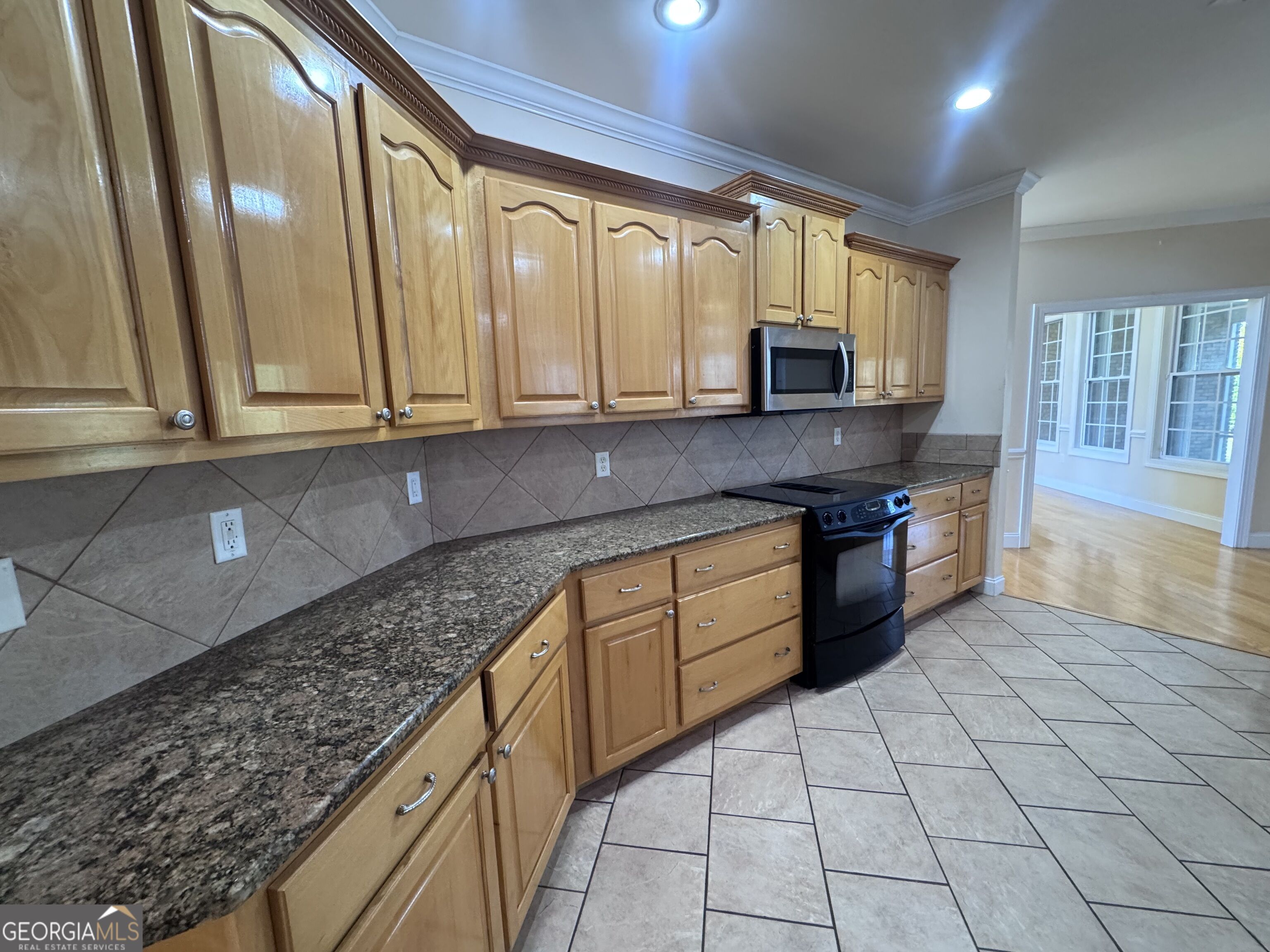 240 Westfield Drive Property Photo 29