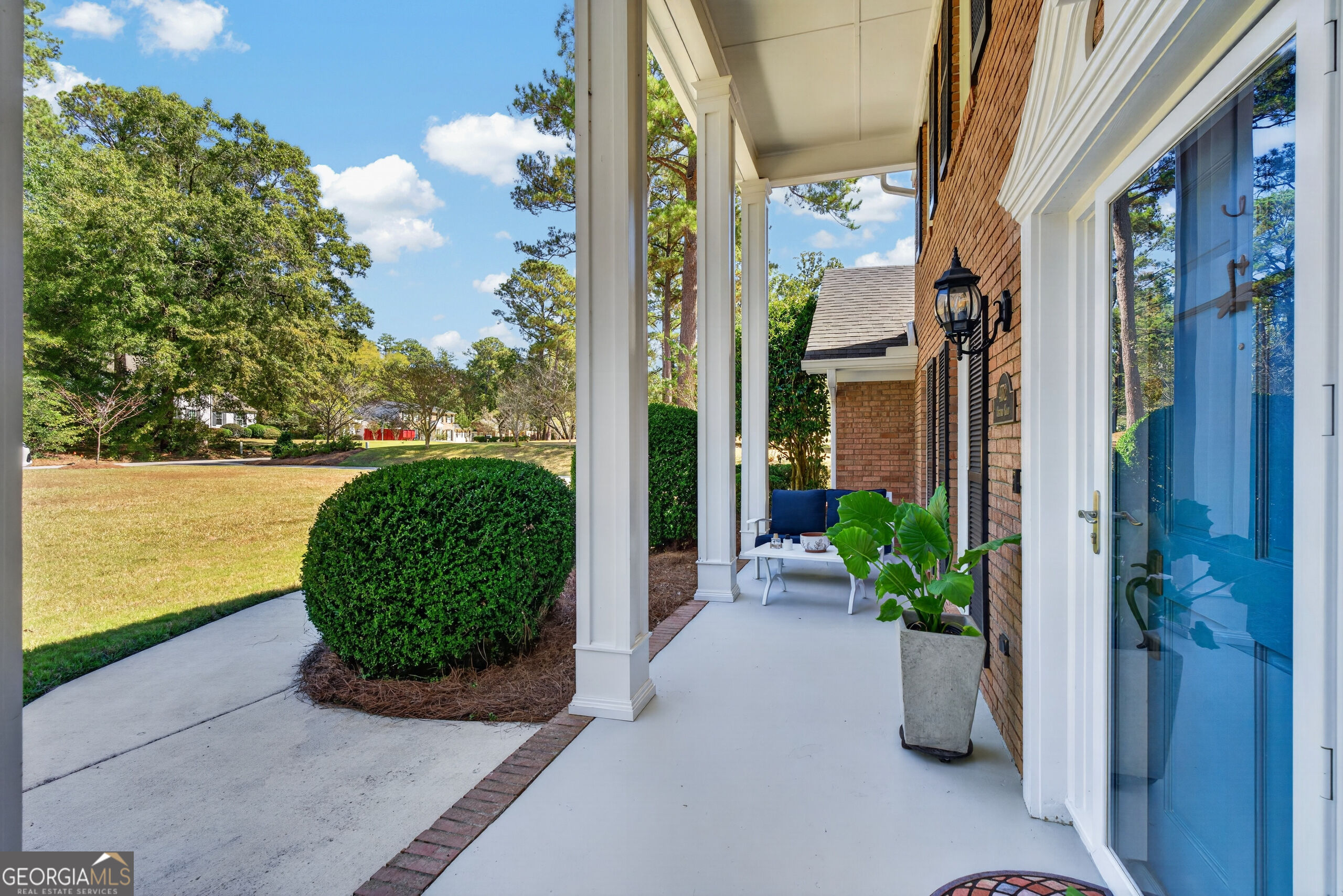4772 Oxford Road Property Photo 5