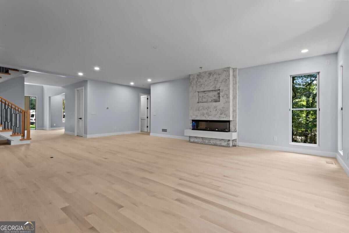 233 Brookcliff Trace Property Photo 26