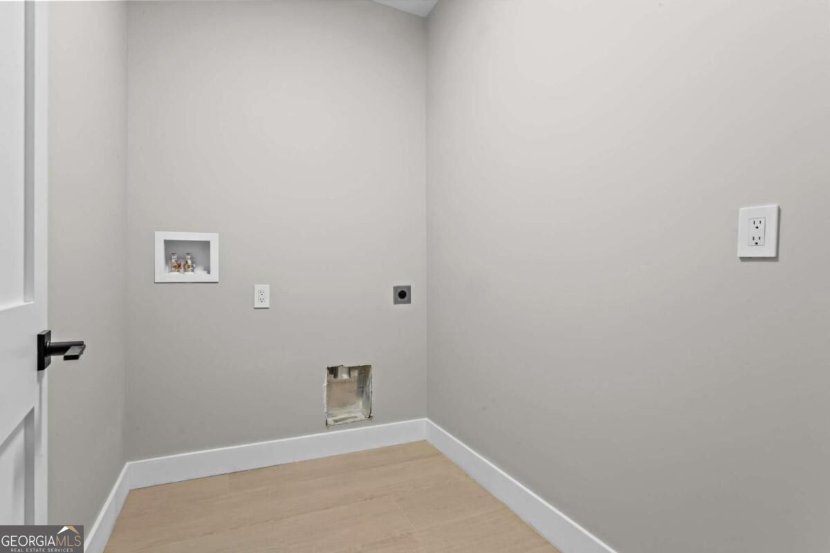 233 Brookcliff Trace Property Photo 48
