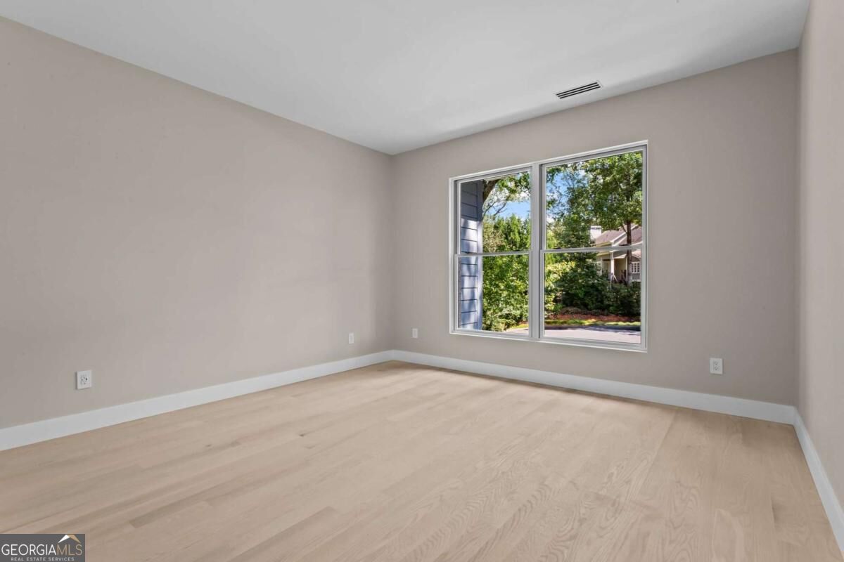 233 Brookcliff Trace Property Photo 49