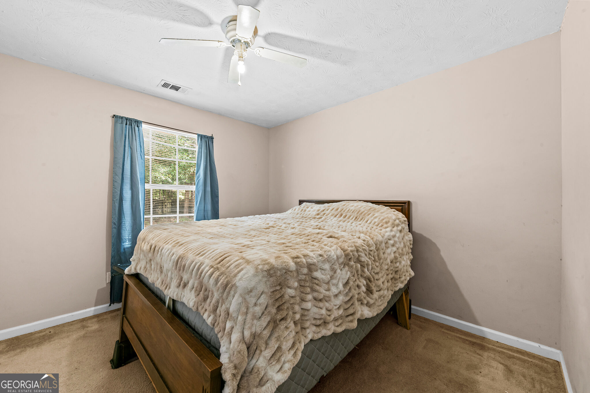 208 Winery Way Property Photo 13