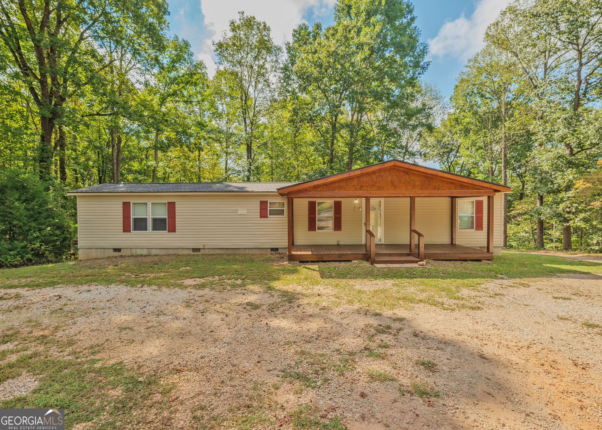 594 Neal Road Property Photo 1