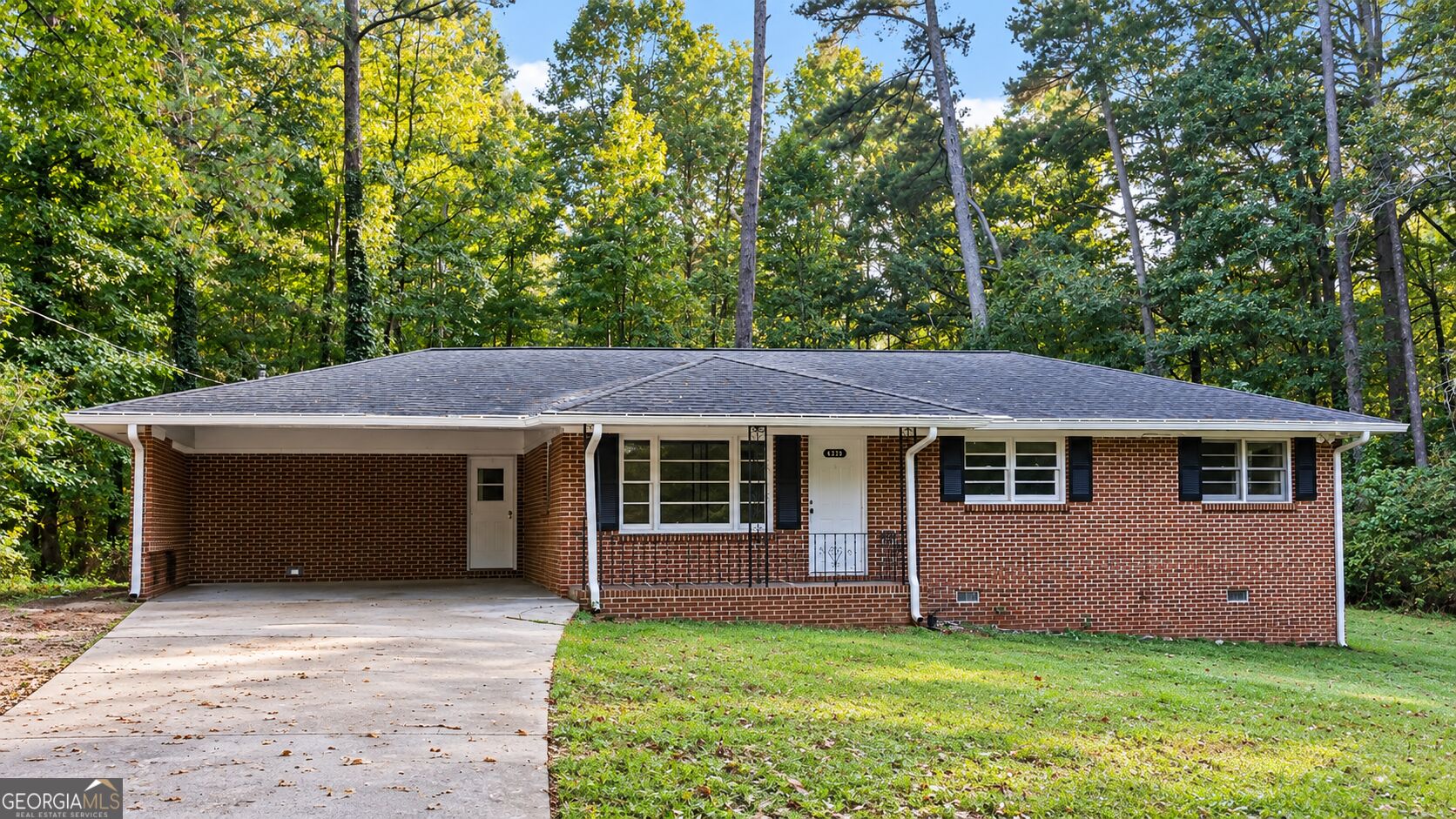 3831 Braswell Circle Property Photo 1