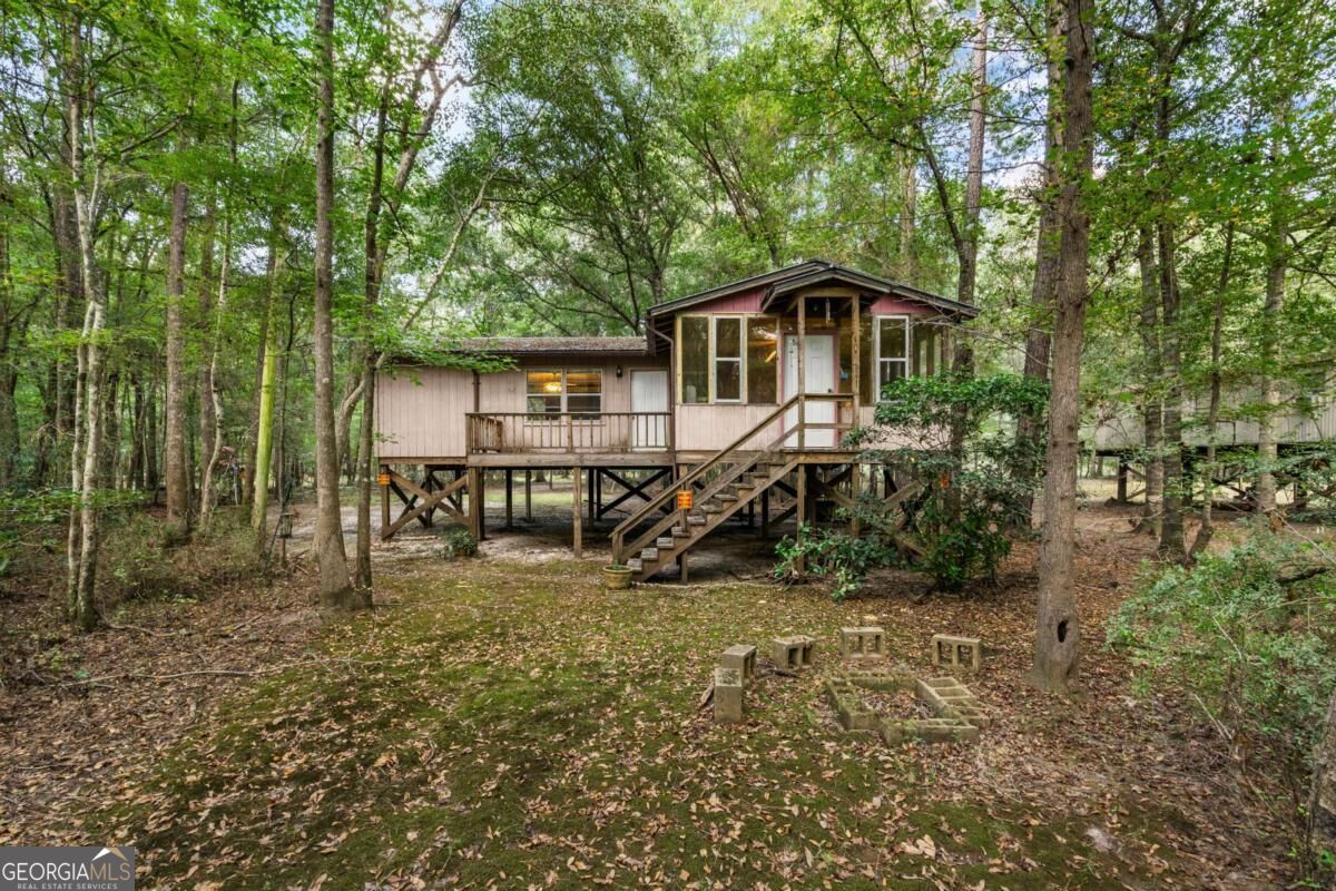 628 Riverside Drive Property Photo 4
