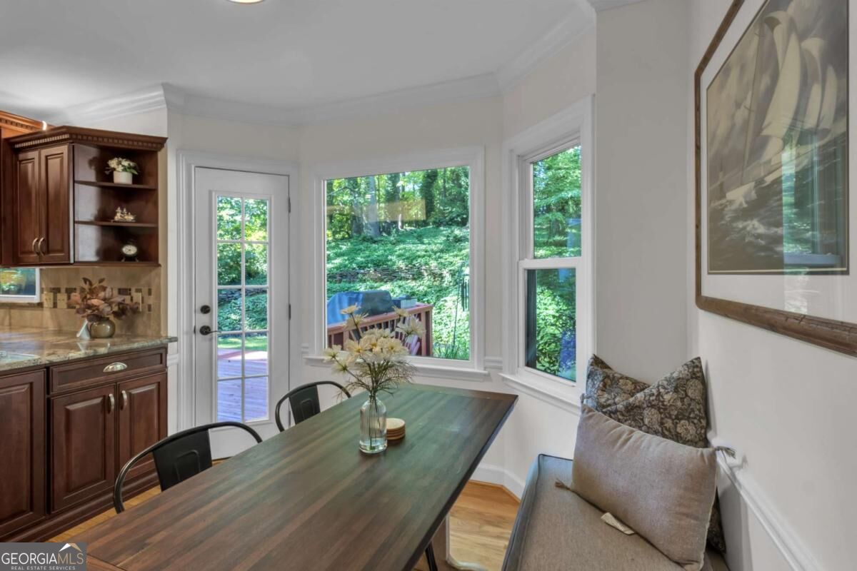 230 Clipper Bay Drive Property Photo 18