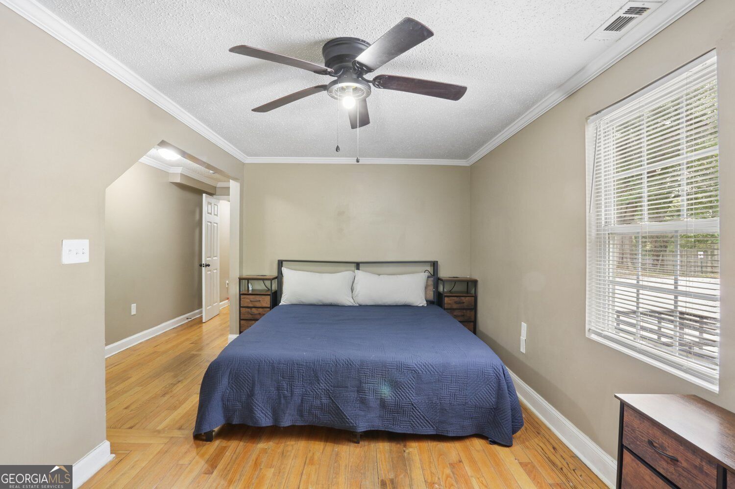 891 N Eugenia Place Nw # A Property Photo 12