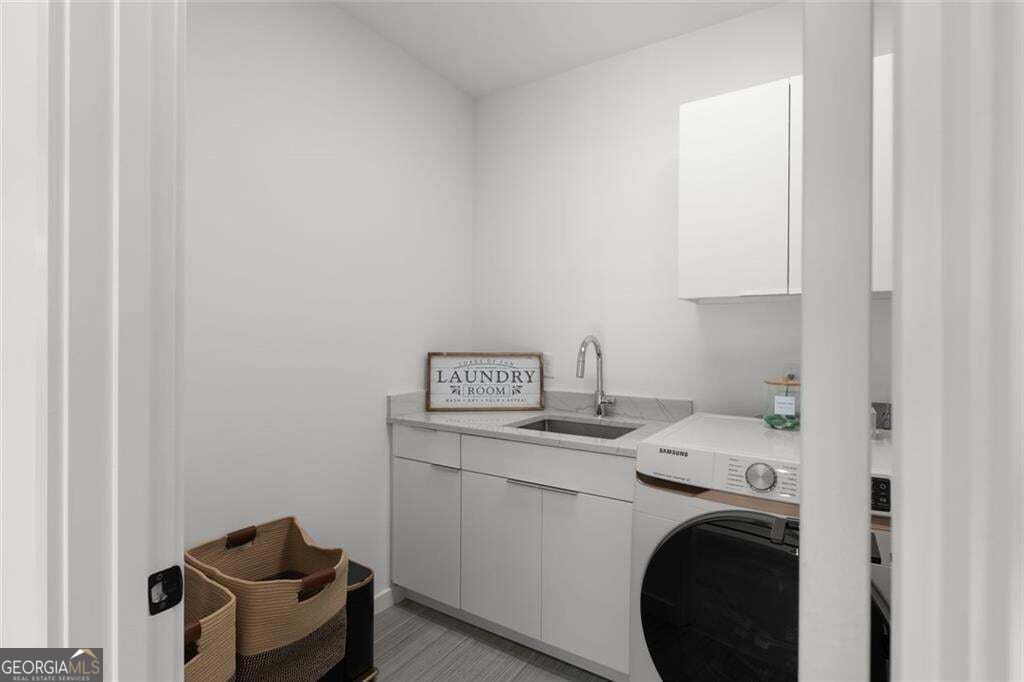 4063 Rickenbacker Drive Ne Property Photo 34