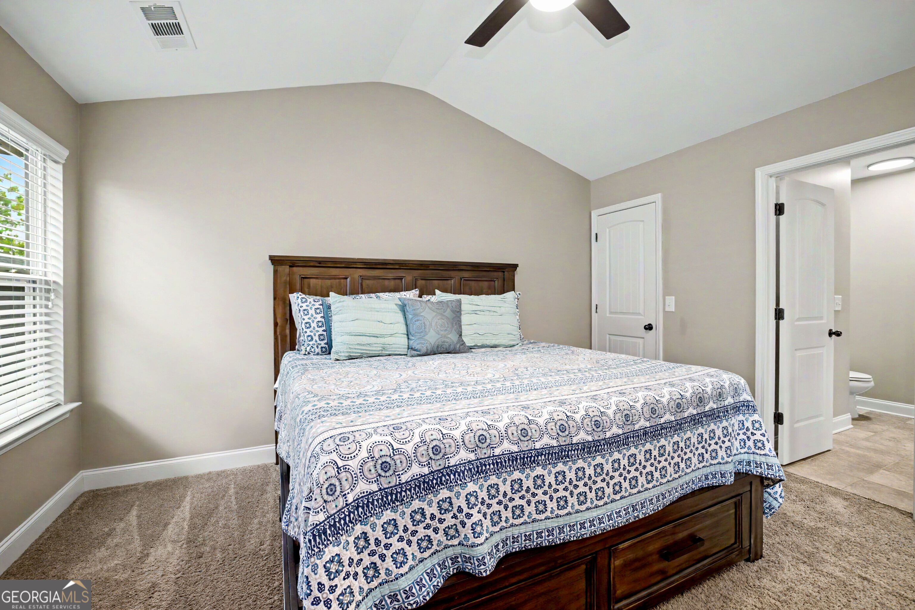 38 Remington Way Property Photo 27
