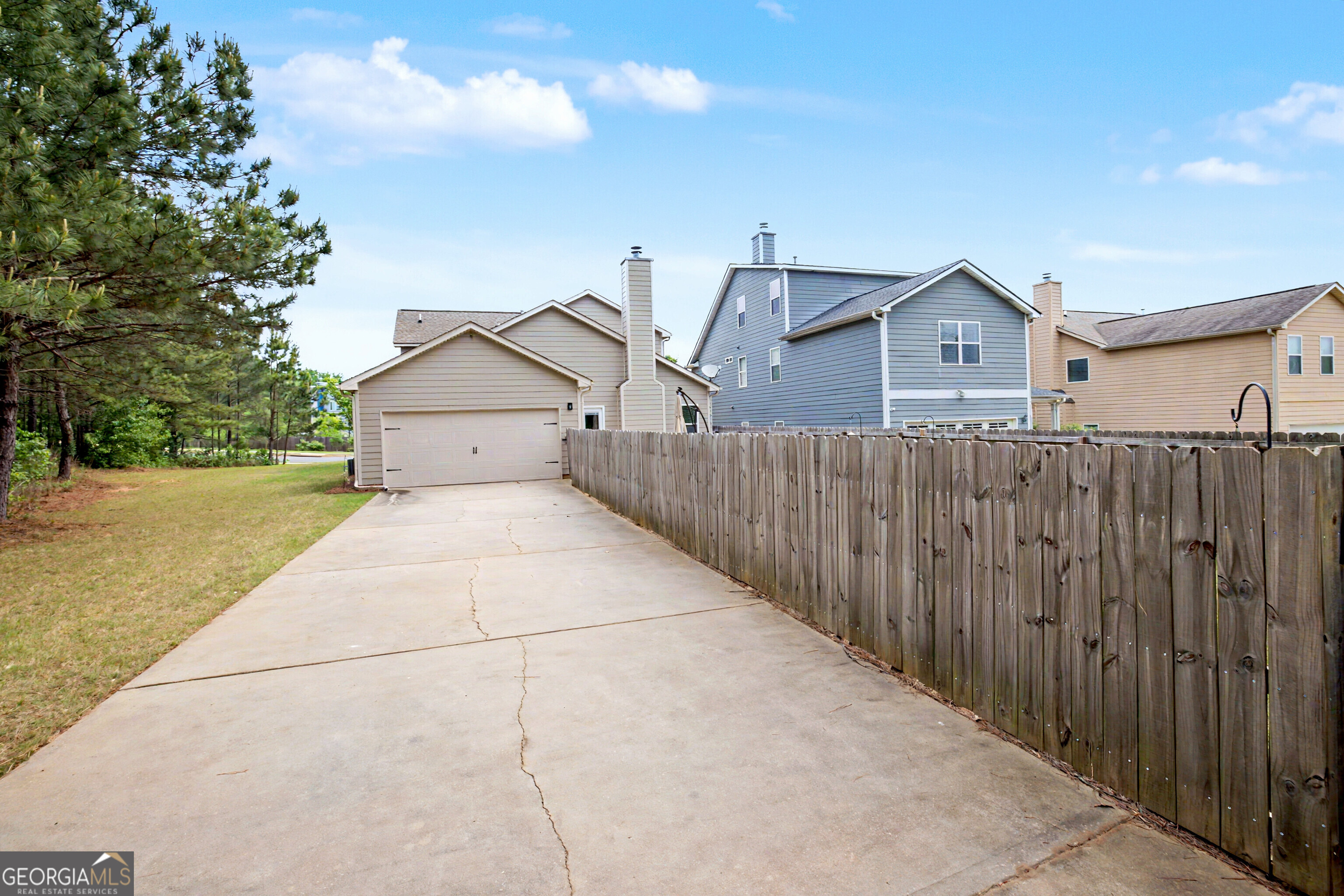 38 Remington Way Property Photo 34
