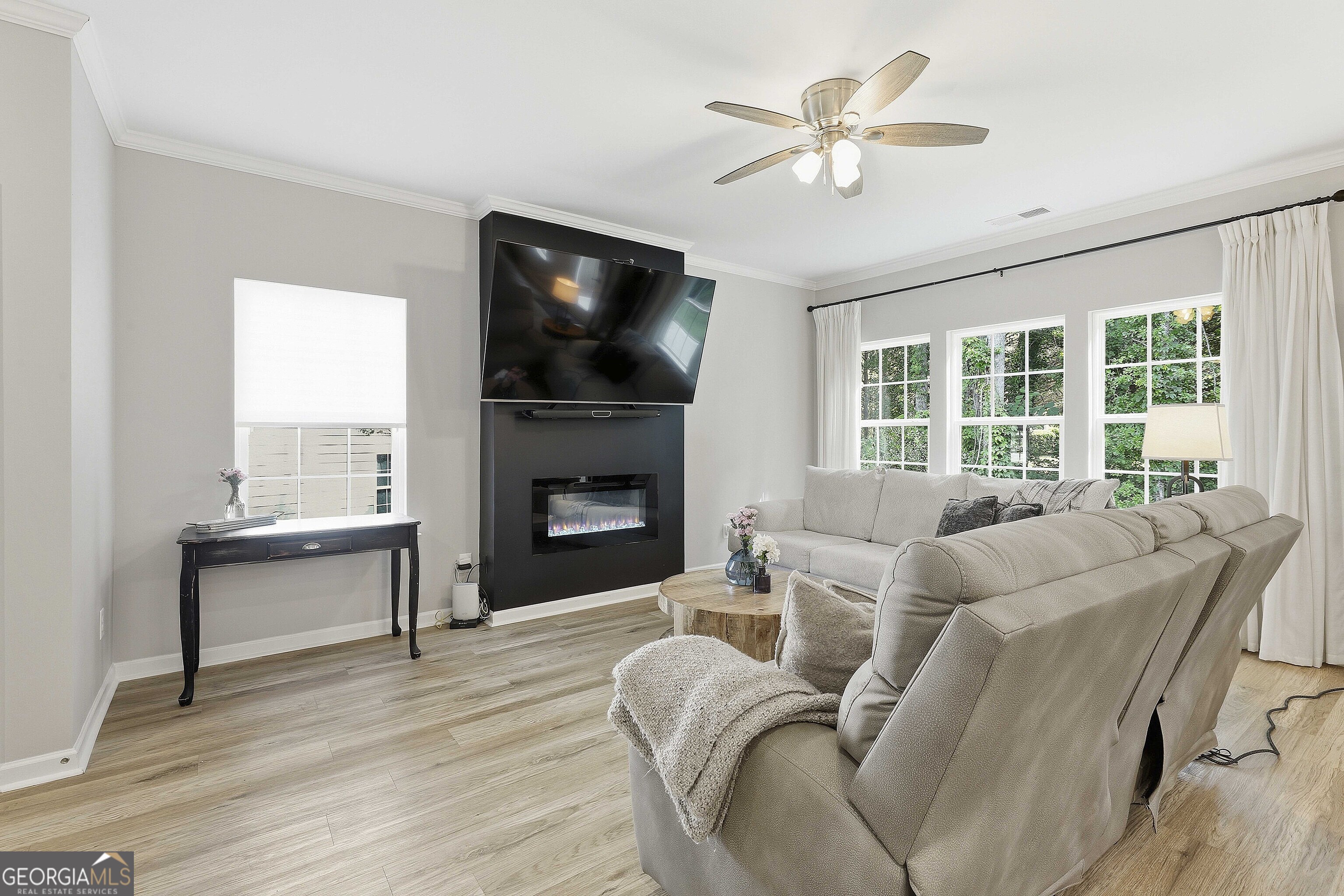 77 Portico Place Property Photo 6