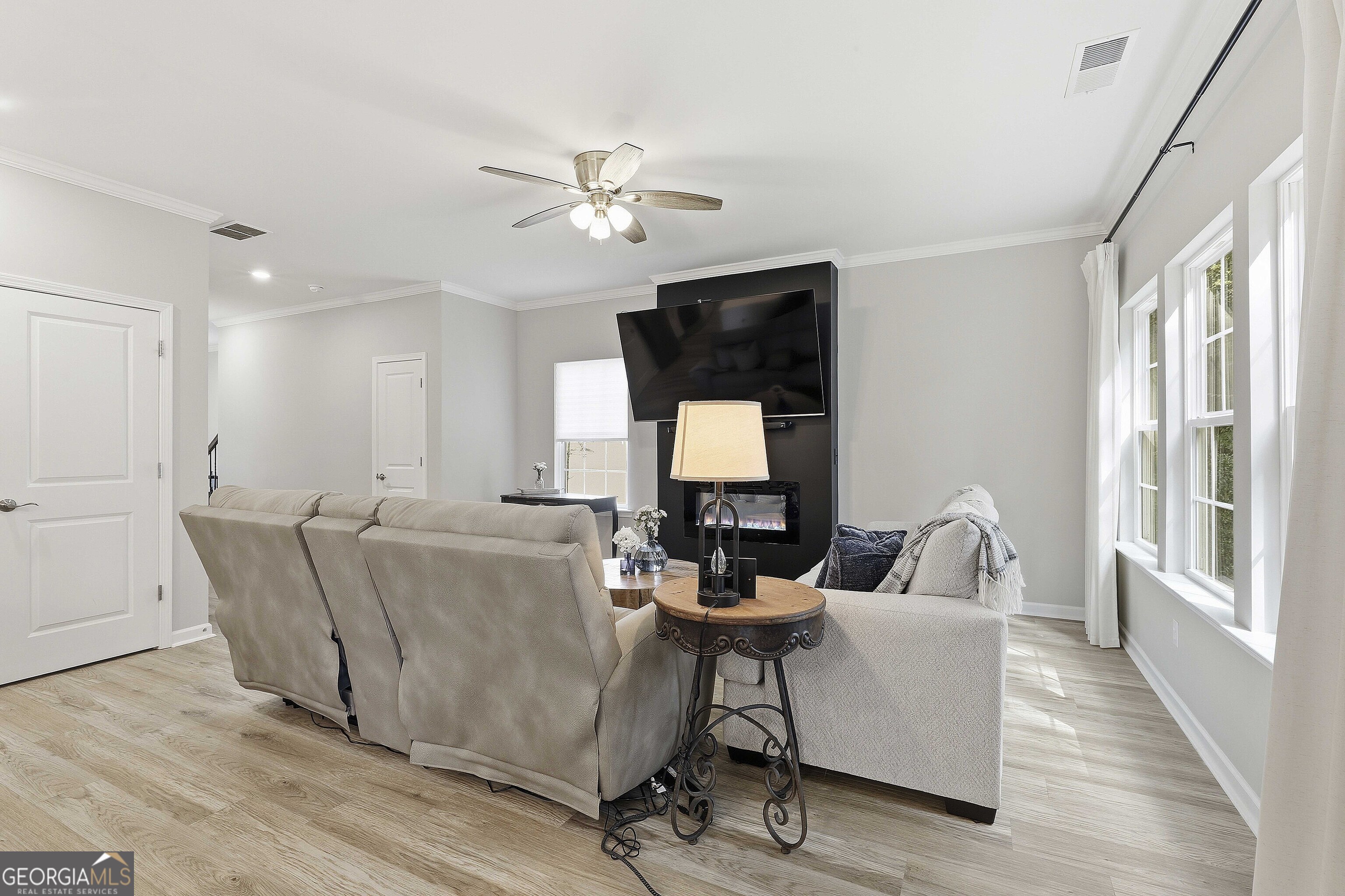 77 Portico Place Property Photo 7