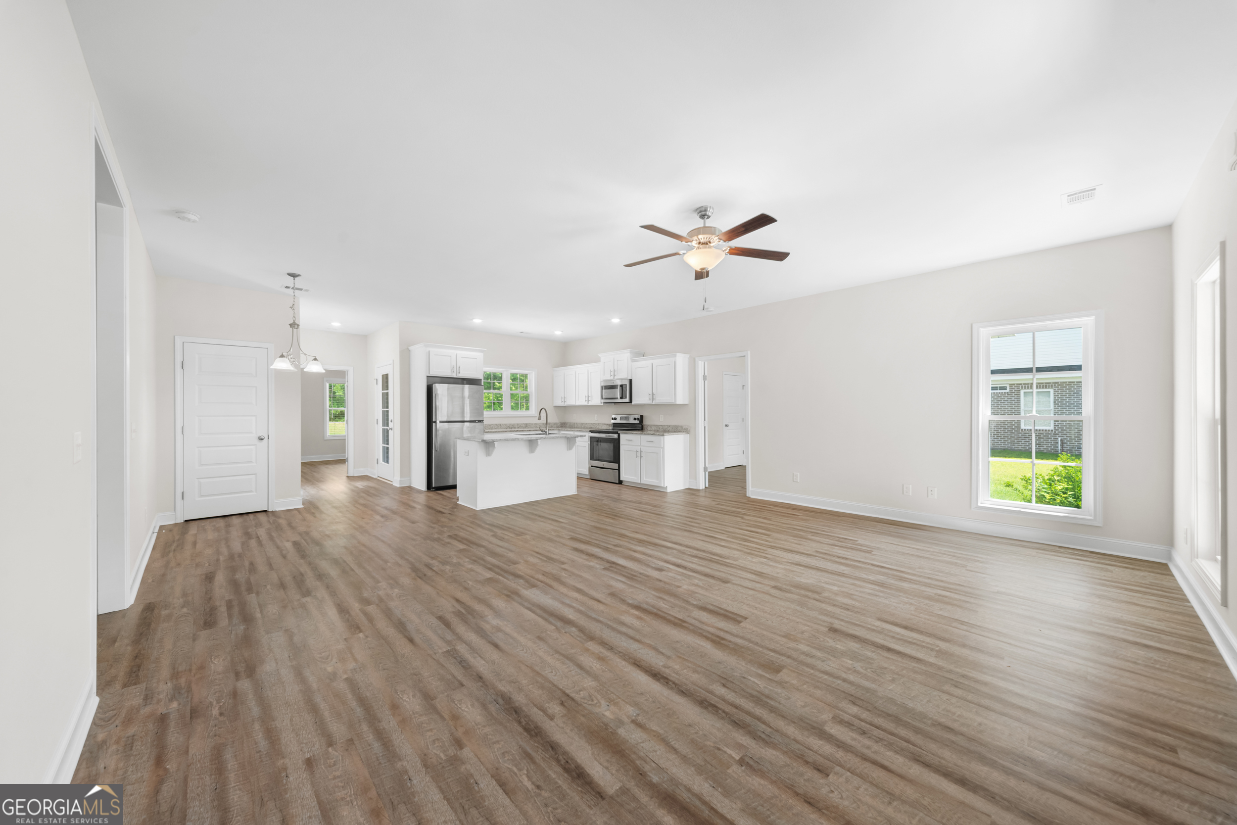 199 Zetterower Road Property Photo 4