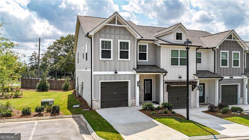 17 Benscot Drive Property Photo 2