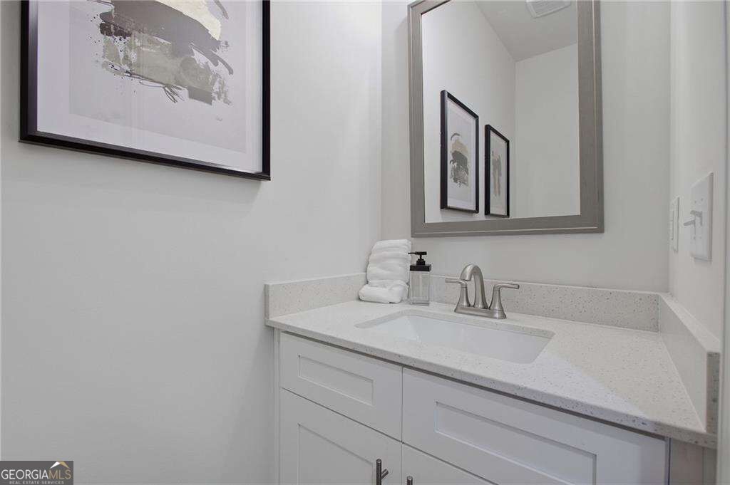 17 Benscot Drive Property Photo 7