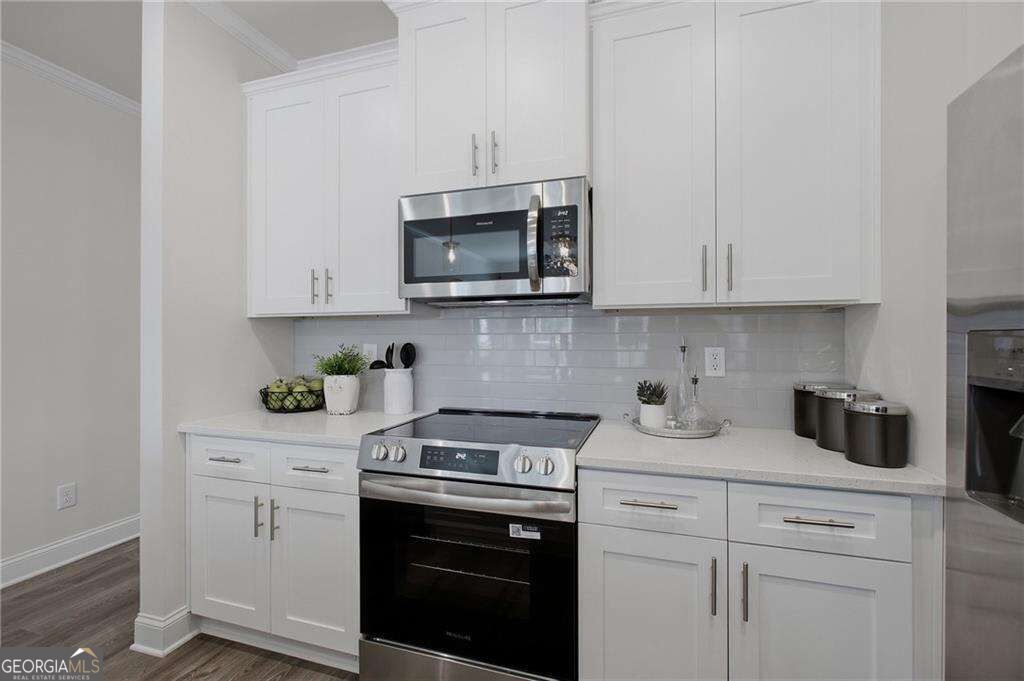 17 Benscot Drive Property Photo 12