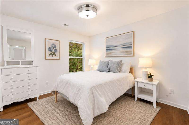 306 Pin Oak Avenue Property Photo 16
