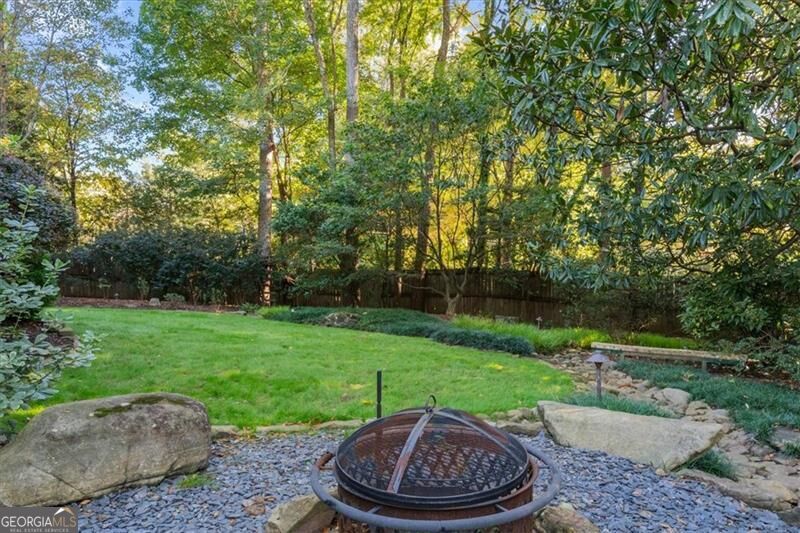 305 Wickerberry Lane Property Photo 41